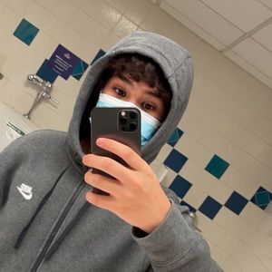 Meet your Posher, Christyan